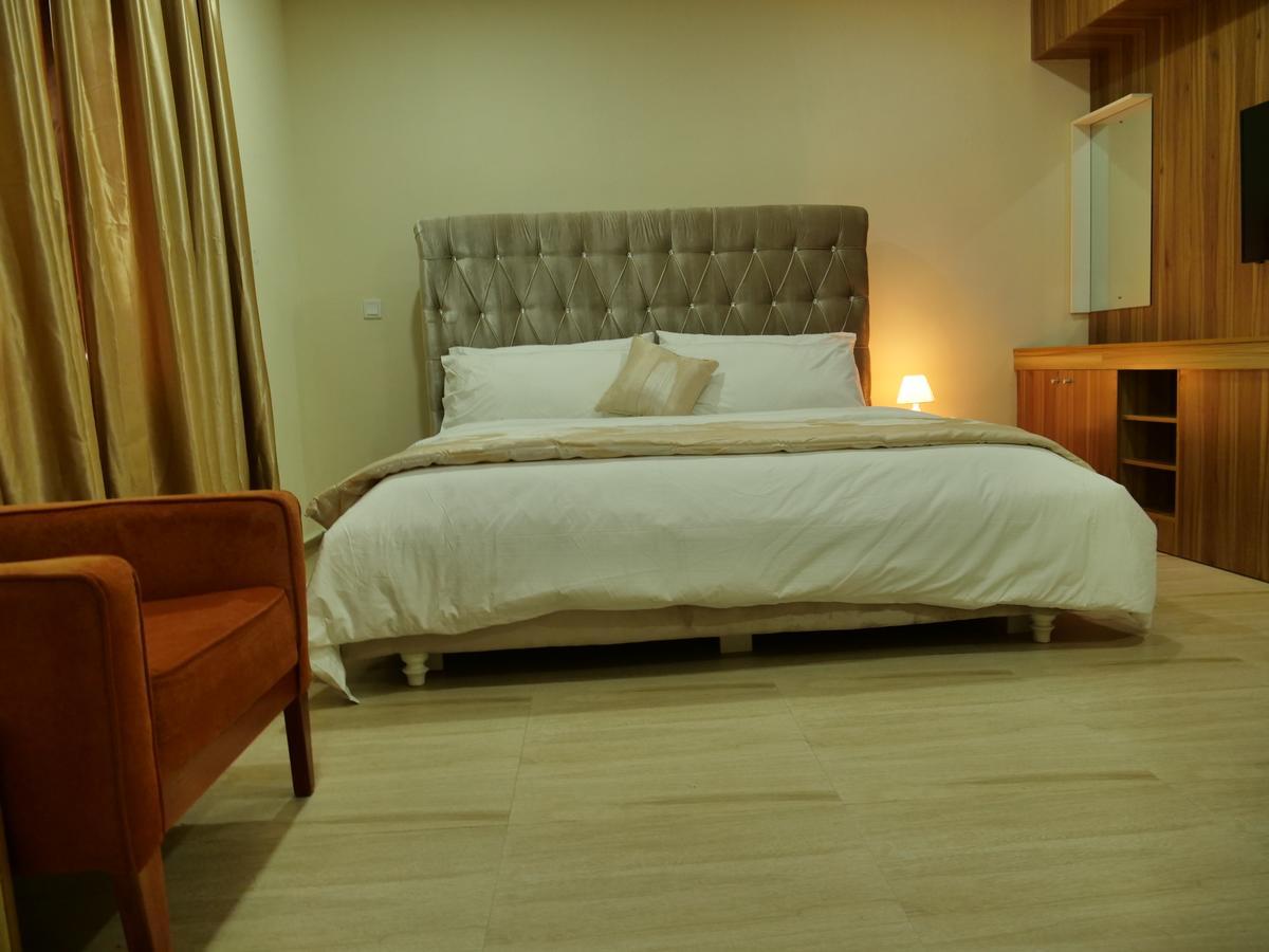 Alexia'S Place Hotel Lagos Eksteriør billede